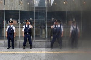 JAPANAC SE UBO NOŽEM DA NE BI MORAO NA POSAO: Otišao u policiju da prijavi napad, pa ubrzo poklekao