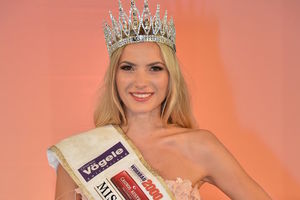 (FOTO) KRUNA ZA ROĐENDAN: Srpkinja najlepša Austrijanka!