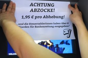 AUSTRIJANCI BESNI: Na bankomatima Euroneta svako podizanje novca se naplaćuje 1,95 evra!