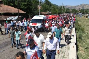 TURSKA: Građani se opraštaju od žrtava državnog udara