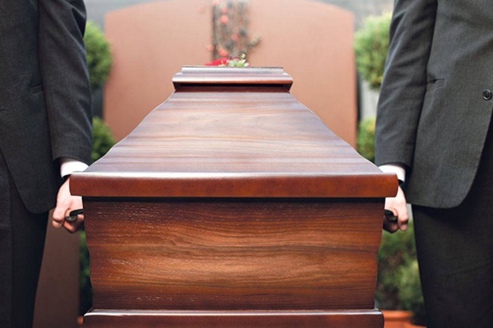 VAŽI ZA KORISNIKE PENZIJA SVIH KATEGORIJA: Naknada pogrebnih troškova 39.530 dinara