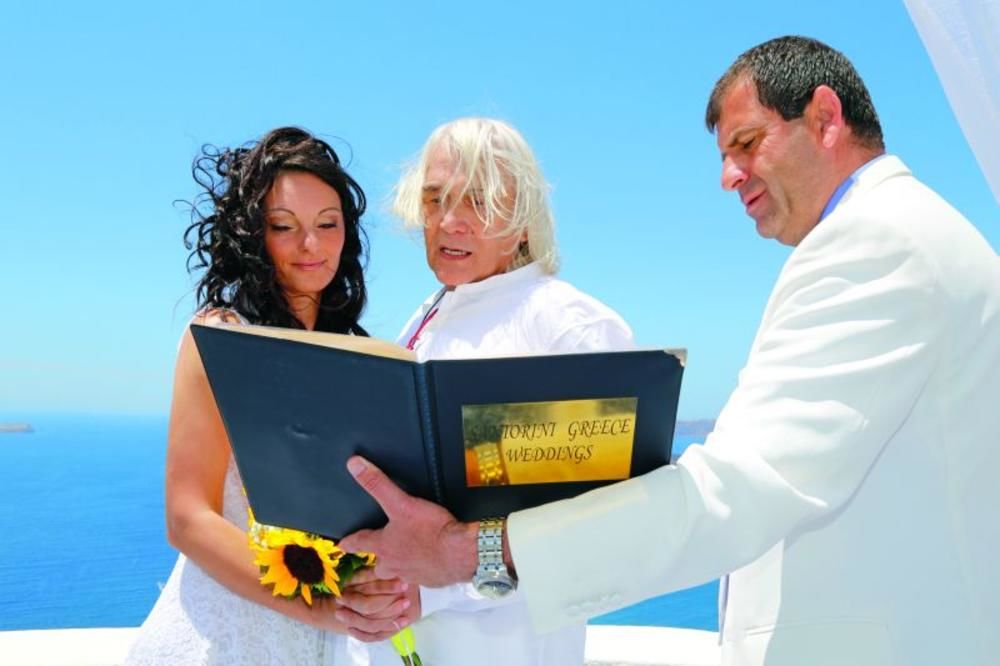 Dubravka i Bora, venčanje na grčkom ostrvu Santorini