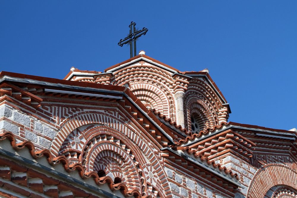 LOPOVI NE PREZAJU NI OD ČEGA: Iz crkve Svetog Nikole u Demir Hisaru ukradeno 30.000 denara