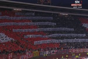 (FOTO) DELIJE NE HAJU ZA UPOZORENJA: Navijači Zvezde ponovo žestoko isprozivali UEFA