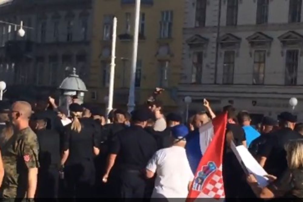 (VIDEO) U ZAGREBU NAPADNUTI PROTIVNICI OLUJE: Policija ih jedva spasla linča, ima povređenih!