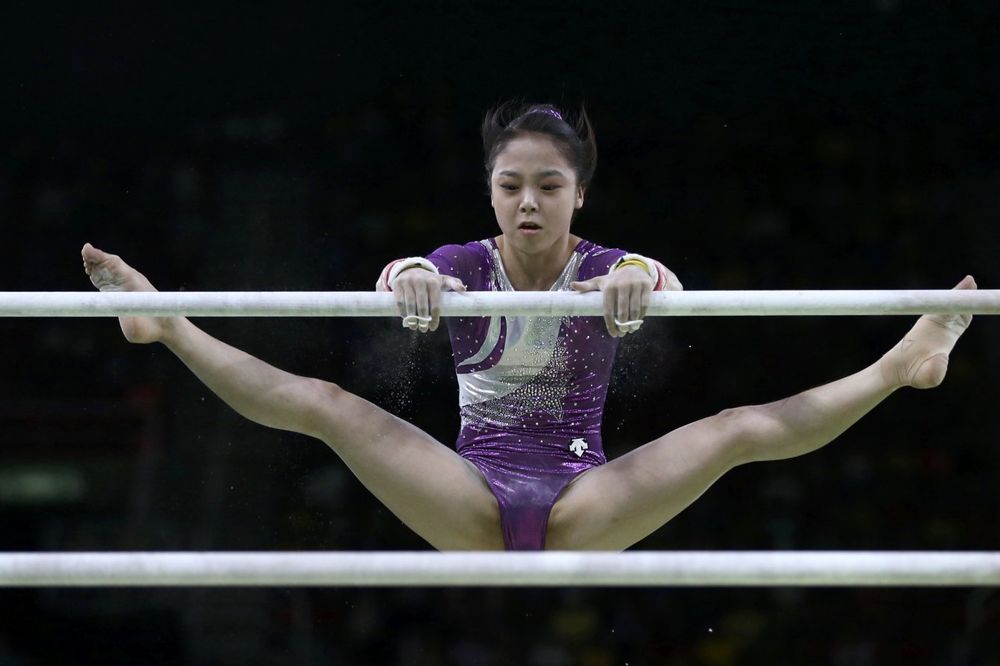 (FOTO) SPORT IZNAD POLITIKE: Evo kako su gimnastičarke ujedinile Južnu i Severnu Koreju