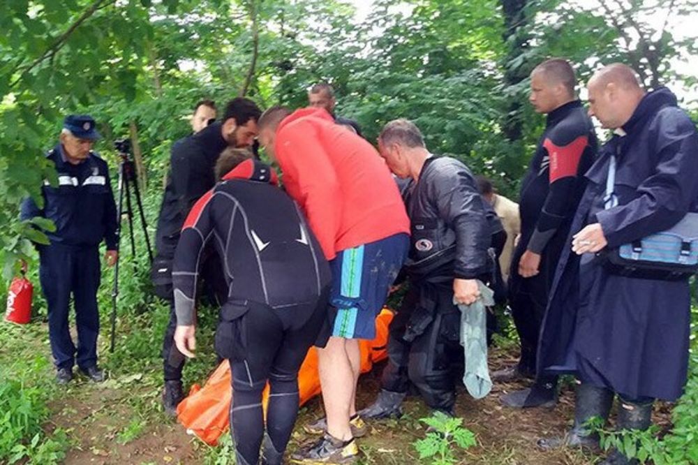 UZNEMIRUJUĆI VIDEO: Pogledajte kako ronioci izvlače telo Andreja Beuca iz Drine!
