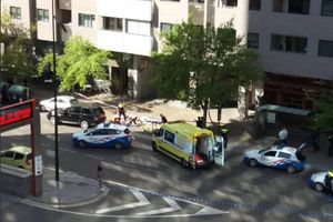 UŽAS U ŠPANIJI: 2 osobe povređene u pucnjavi kod tržnog centra