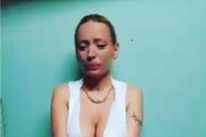 (UZNEMIRUJUĆI VIDEO) ŠOKIRALA PRATIOCE: Učesnica Parova objavila snimak na kojem je tuku i muče