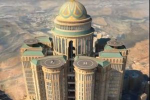 (VIDEO) PUSTINJSKO ČUDOVIŠTE: Ovo će biti najveći hotel na svetu od 1,4 miliona kvadrata
