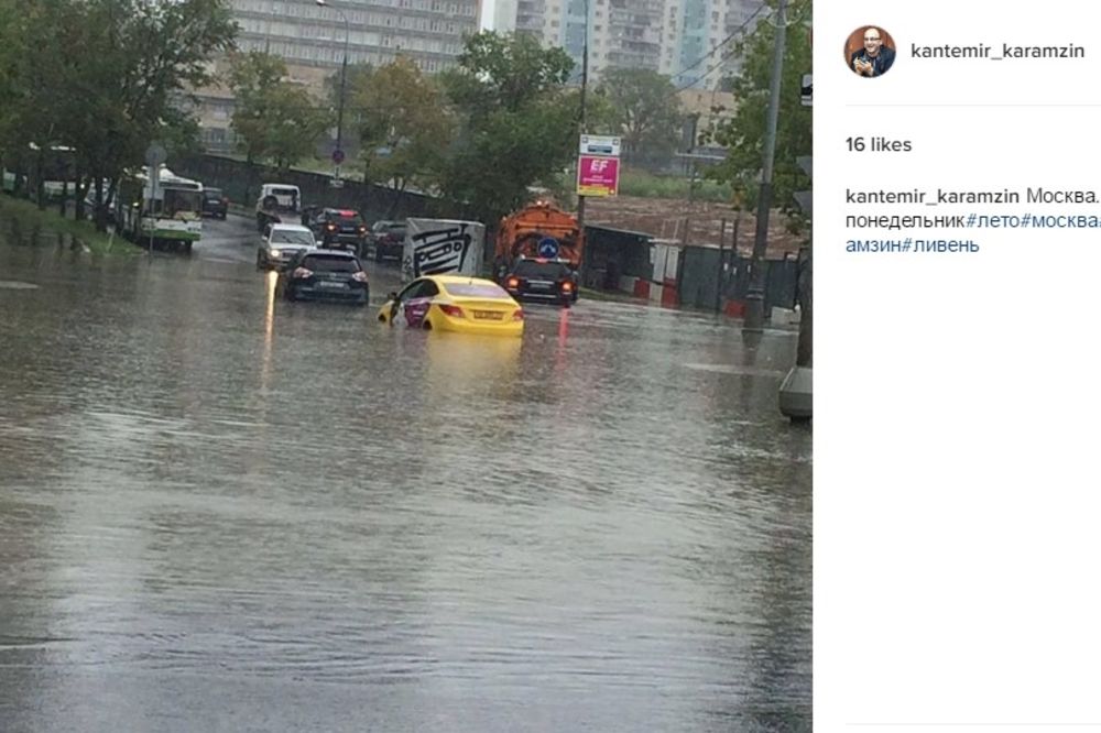 MOSKVA POD VODOM: Rekordne poplave u ruskoj prestonici, kiša ne prestaje da pada
