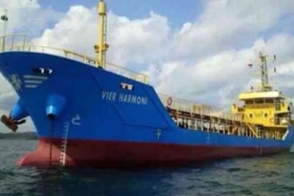 STVARNO TRAGIKOMIČNO: Malezijski naftni tanker nisu oteli ni gusari ni vlasti, nego ljuta posada!