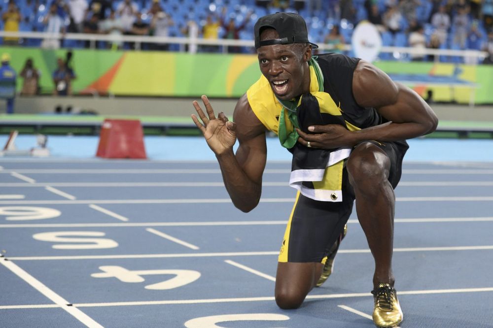 BOLT TREĆI PUT POBEDIO AMERIKANCE: Štafeta Jamajke osvojila zlato, žestok blam američkih sprintera