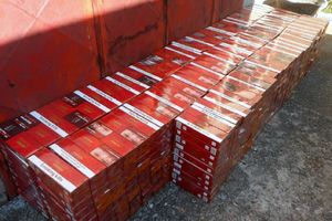 Carinici kontrolom otkrili 40.000 paklica švercovanih cigareta