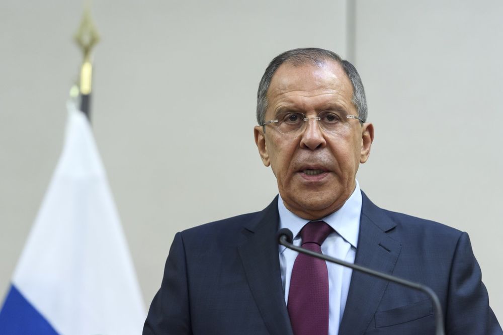 LAVROV OPTUŽIO AMERIKANCE: Oni hoće preko džihadista da sruše sirijskog predsednika