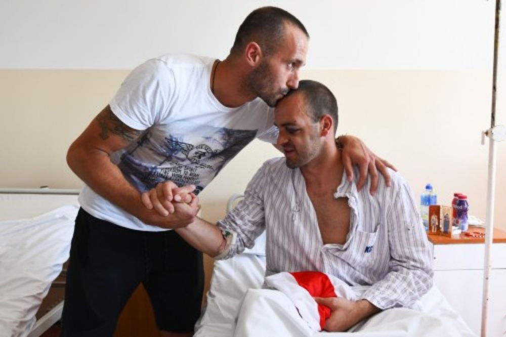(VIDEO) ŽILE LJUDINA: Povređeni golman Novog Pazara traži da se Sikimiću ukine suspenzija