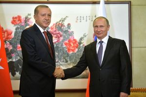 VRAĆAJU SE RUSKI TURISTI: Erdogan zahvalio Putinu na obnovi čarter-letova