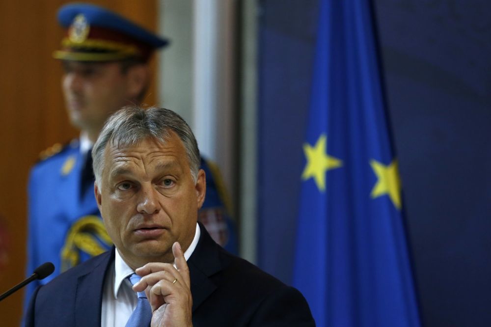 ORBAN IZBACUJE MIGRANTE I PREKO USTAVA: Strani državljani ne mogu biti preraspodeljeni u Mađarskoj