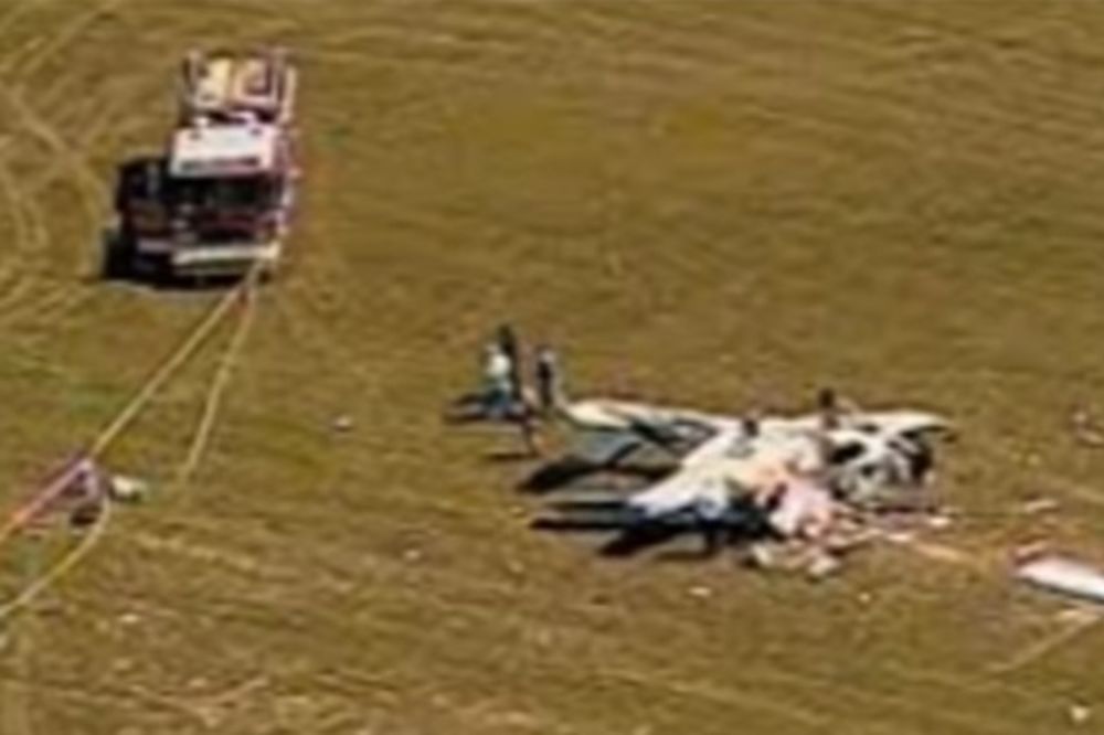 (VIDEO) TRAGEDIJA U VAZDUHU: Troje mrtvih u sudaru aviona u Džordžiji