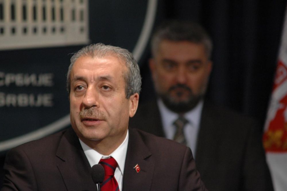 UMALO MASAKR U TURSKOJ: Hteli da ubiju bivšeg ministra sa 650 kilograma eksploziva