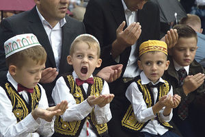 ČESTITKE SUGRAĐANIMA: Danas se slavi Kurban-bajram!