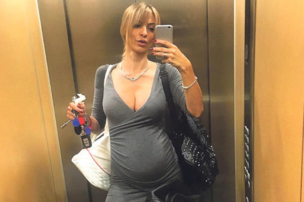 DIREKTORKA PARTIZANA POKAZALA STOMAK: Snežana Filipović Borjan uživa u trudnoći!