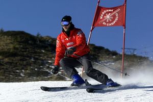 (VIDEO) NESREĆA KOJA JE ŠOKIRALA SVET! Pre 3 GODINE Šumaher je doživeo tešku povredu na skijanju