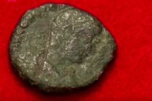 (VIDEO) ARHEOLOZI U ČUDU: U Japanu pronađeni rimski novčići sa likom Konstantina I