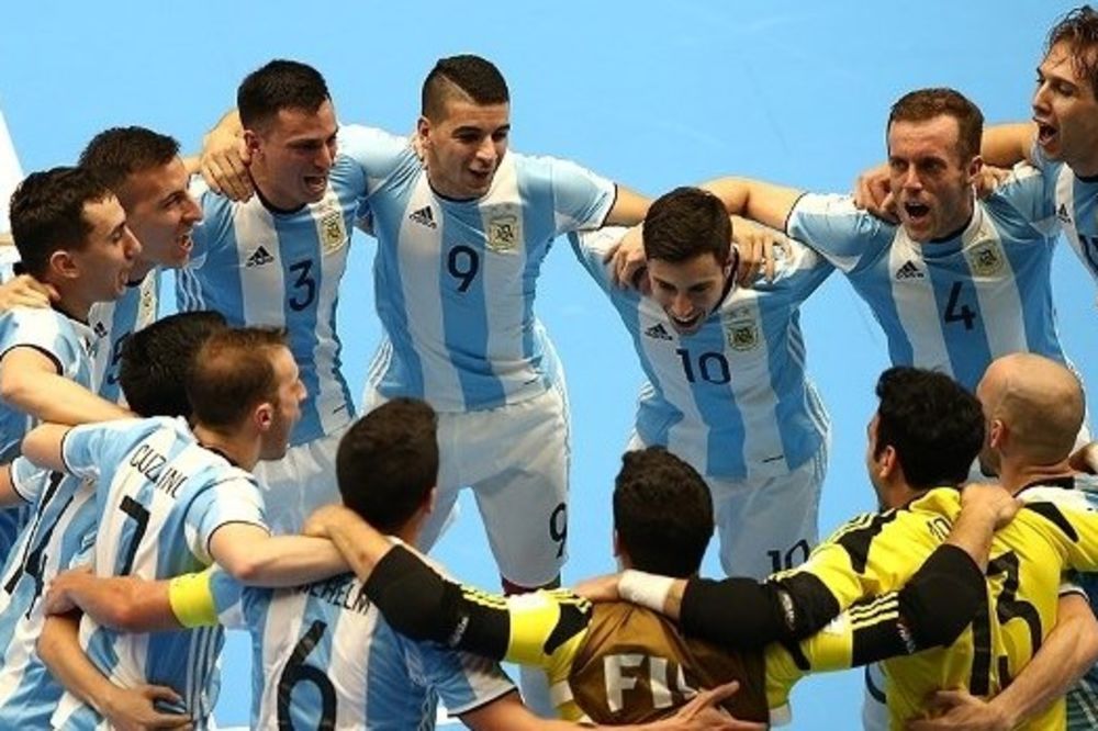(VIDEO) KAKVO FINALE: Argentina na krovu sveta, posle devet golova u finalu protiv Rusa