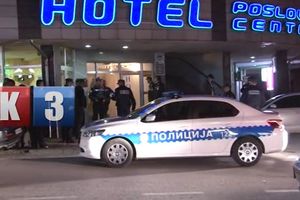 (VIDEO) OPSADA U PRNJAVORU: Nabildovani mladići iz Beograda su navijači i blokirani su u hotelu