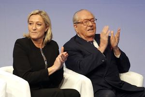 ĆERKA GA IZBACILA IZ STRANKE: Desničar Le Pen na sudu traži da ga vrate u Nacionalni front