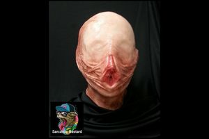 (FOTO) SMEŠNO ILI ODVRATNO?! Ova maska će vam pretvoriti lice u vaginu