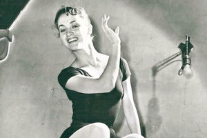 ODLAZAK ČUVENE ŽIZELE: Umrla balerina Duška Sifnios