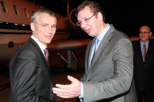 STOLTENBERG VUČIĆU: Žalim za nevinim žrtvama NATO kampanje!