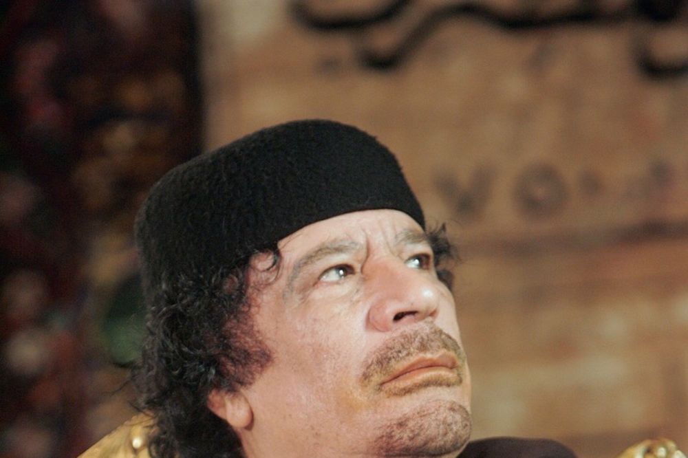 (UZNEMIRUJUĆI VIDEO) POLA DECENIJE OD SMRTI GADAFIJA: Mučan kraj libijskog vođe nikad nije istražen