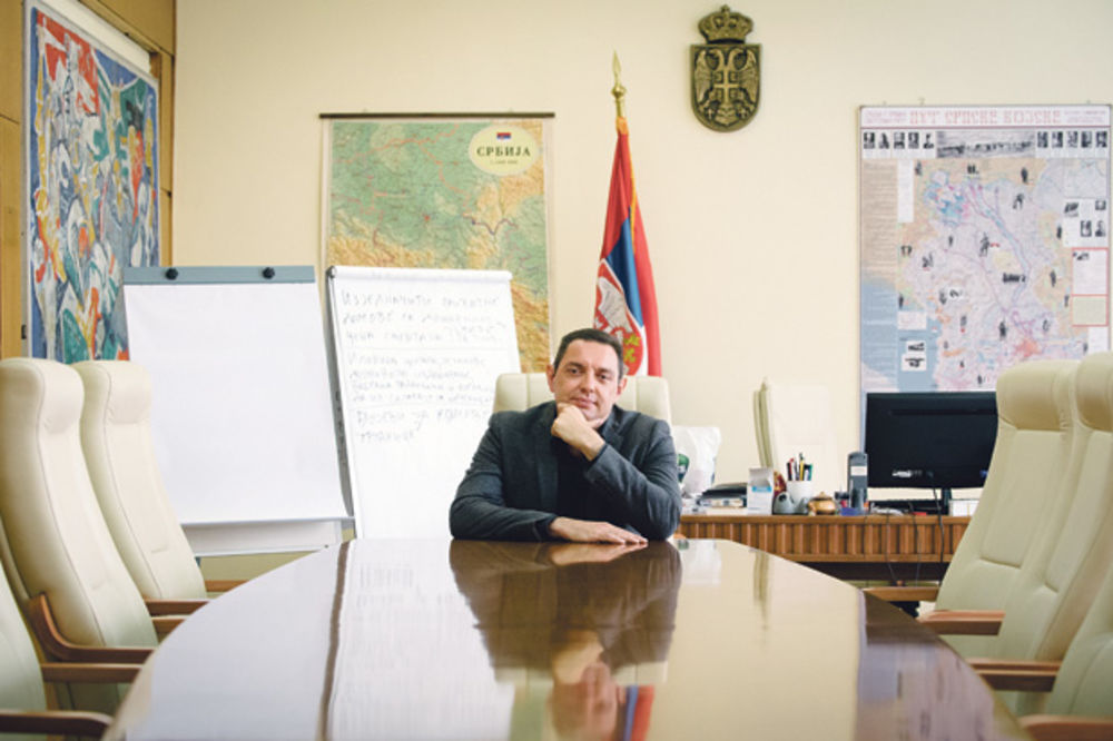 VULIN: Najveći broj građana bi želeo da se Vučić kandiduje za predsednika