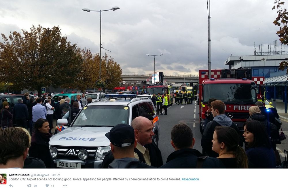 (VIDEO) DRAMA NA LONDONSKOM AERODROMU: Terorista hteo da baci otrov na putnike