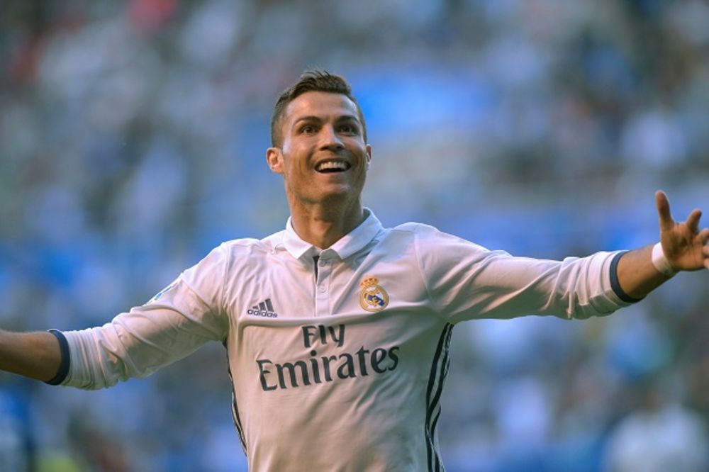 (VIDEO) OSTAJE U MADRIDU: Kristijano Ronaldo Realov do 2021. godine