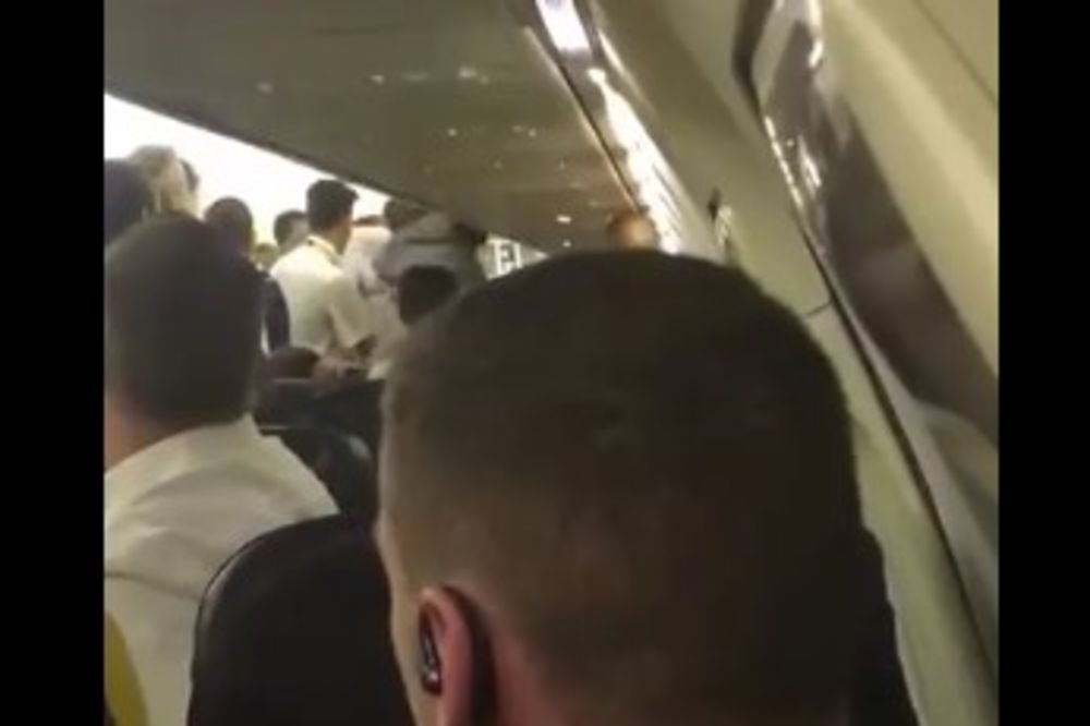(VIDEO) NAPRAVILI HAOS NA LETU BRISEL-MALTA: Avion prinudno sleteo zbog tuče putnika