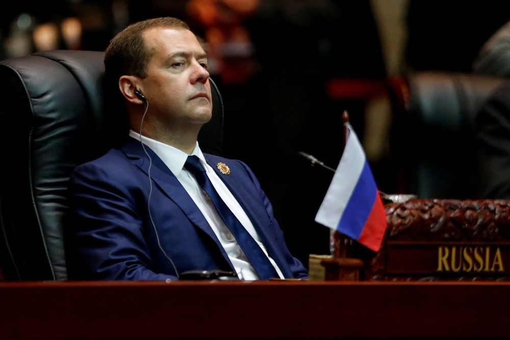 MEDVEDEV: Ne znam da li će ukinuti sankcije Rusiji, ali naša ekonomija ne zavisi od tuđih vlasti
