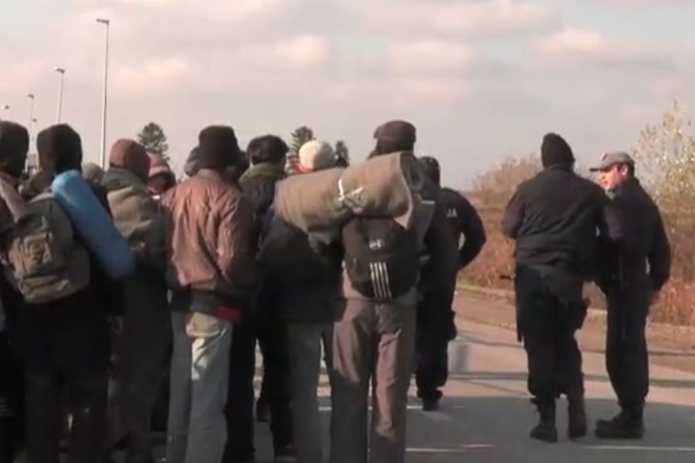 HRVATSKA GRANICA OSTALA ZATVORENA: Migranti se iz Šida vozom vratili u Beograd