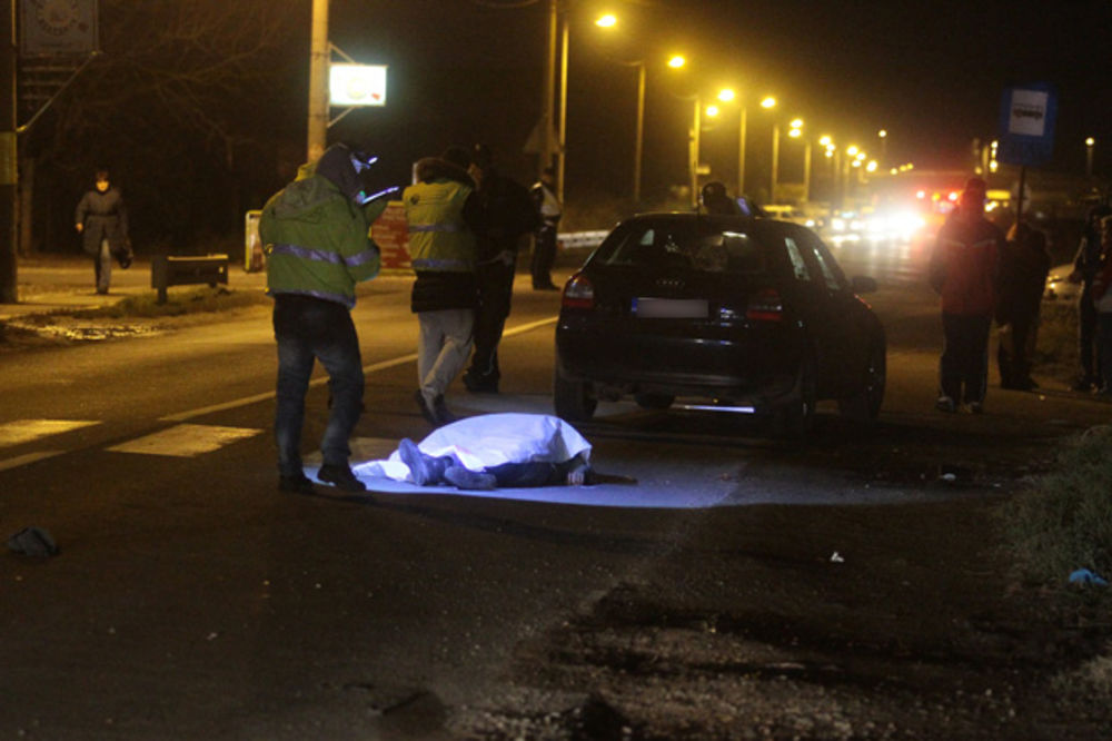 (UZNEMIRUJUĆI FOTO) TRAGEDIJA NA ZRENJANINCU: Automobil ubio pešaka van pešačkog prelaza