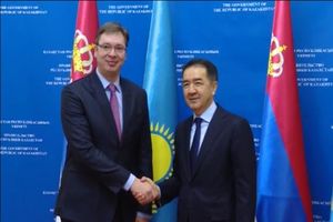 PREMIJER SRBIJE U KAZAHSTANU: Vučić sa Sagintajevom obišao banku koju je izgradio Energoprojekt