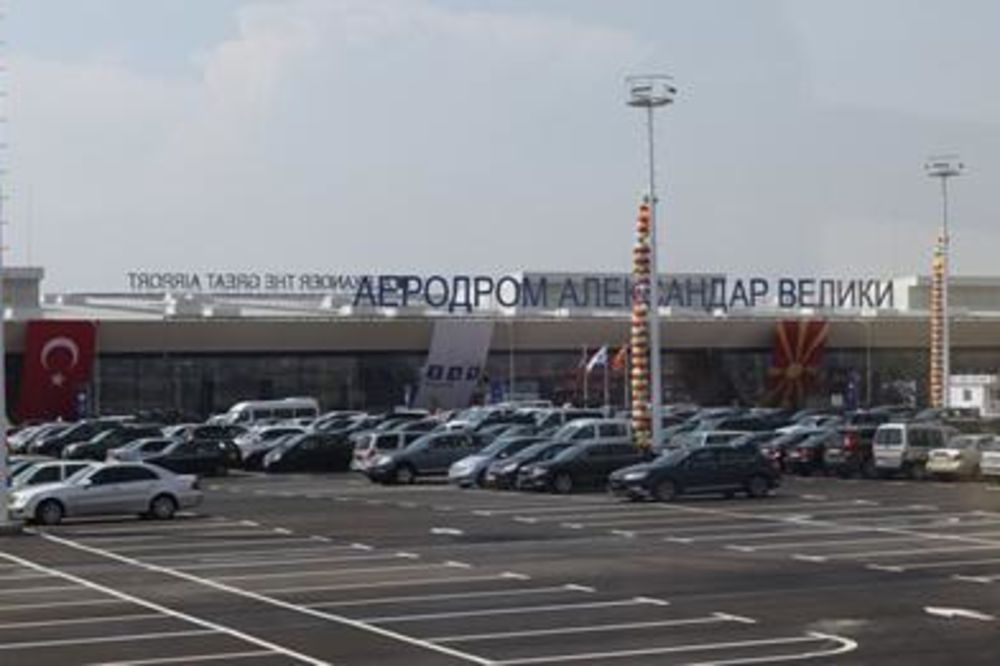 ZIMSKI RED LETENJA: Alitalija ukida direktne letove za Skoplje!