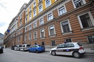 TUČA U SARAJEVSKOM SUDU: Dva policajca dobila potres mozga