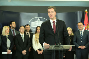(KURIR TV) 100 DANA RADA VLADE Vučić: Srbija je stabilna i bezbedna zemlja na dobrom putu!