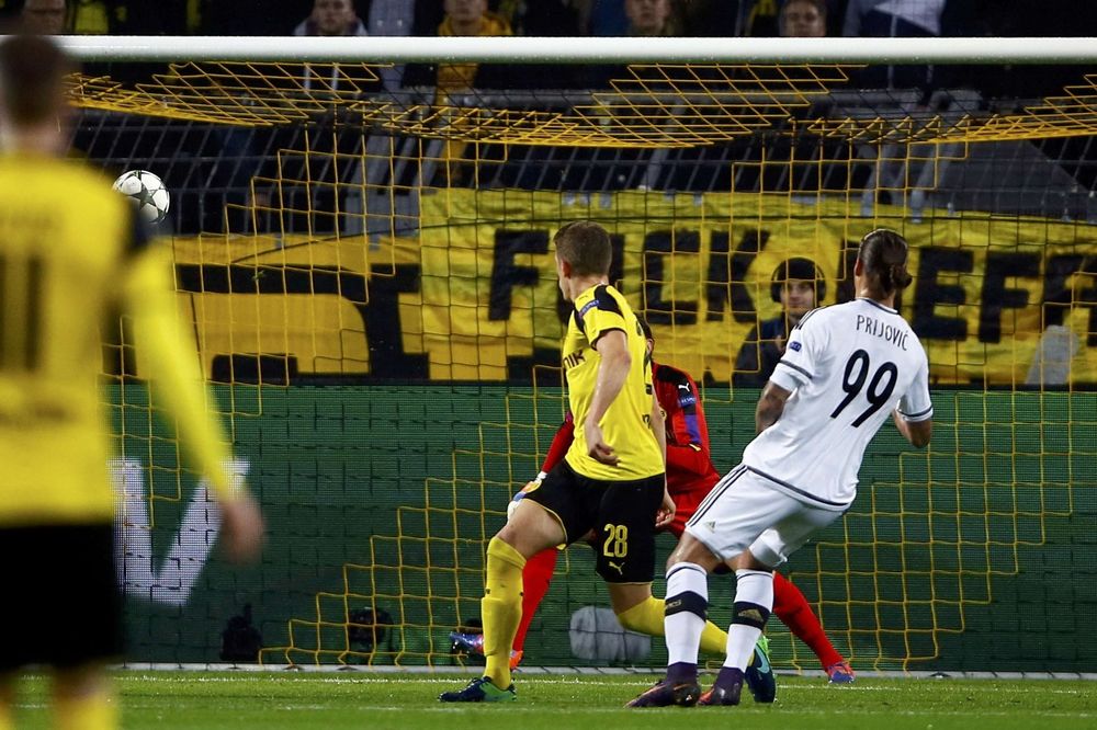 MUSLINE, GLEDAŠ LI: Prijović dao dva gola Dortmundu, ukoliko dobije poziv može da igra za Srbiju