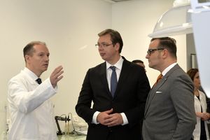 JUBILEJ U VRŠCU: Hemofarm ugostio premijera Vučića na desetogodišnjicu rada