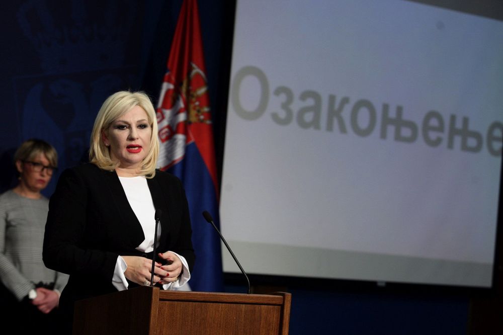 Mihajlović: Stiže još 1.046 službenika, cilj da se nelegalni objekti ozakone do kraja mandata