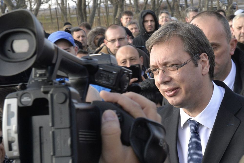 VUČIĆ UKORIO SAVETNIKA: Samo se ti smej, Jerg... Za koga ti radiš, za srpsku ili nemačku vladu?